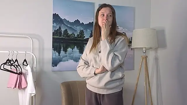 BridgetBagge online show from January 18, 6:21 am