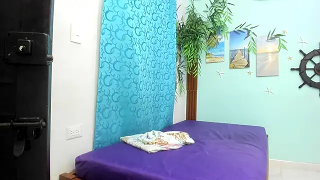 eladyrous98 online show from February 20, 1:12 pm