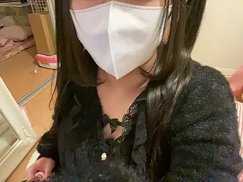 noel 8181 lcup online show from December 17, 12:20 pm