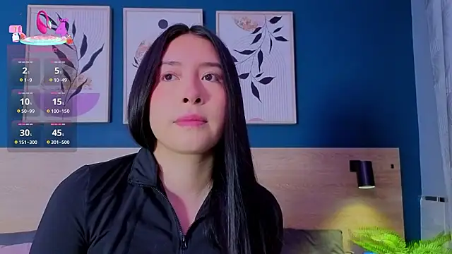 SarahMiler  online show from January 19, 11:50 am