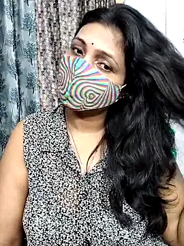 Hotty Sonali online show from March 5, 9:21 pm