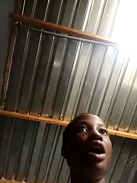 melaninbaebyy online show from April 19, 8:47 am