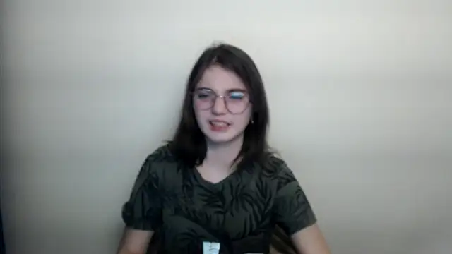 Sun Shine   online show from February 6, 4:21 pm