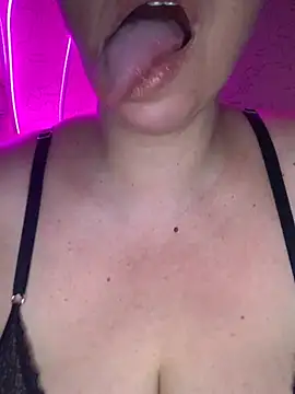 LupeLok online show from January 15, 12:27 am