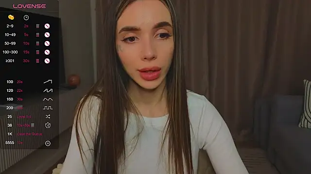 shuggybaby online show from April 18, 9:04 pm