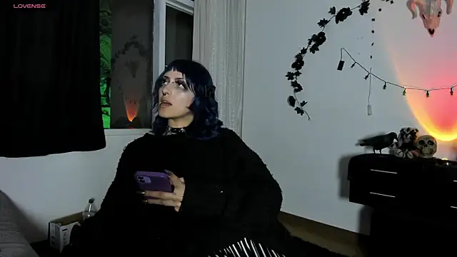 Snapshot of kattusauruss chatting on September 28, 3:35 am kattusauruss online show from September 28, 3:35 am