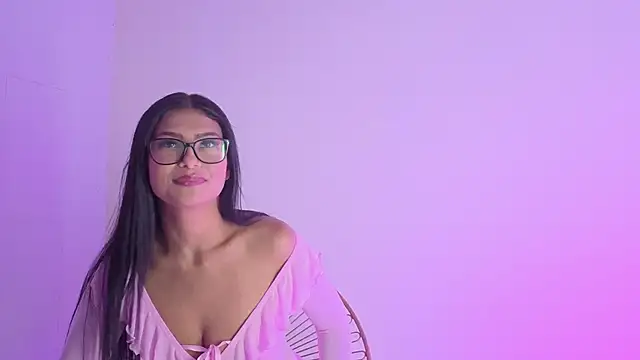 daphnevans online show from November 23, 1:19 am