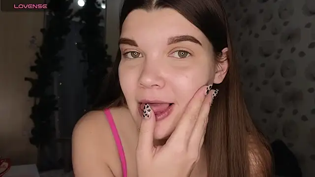  cute ice online show from December 22, 7:22 am