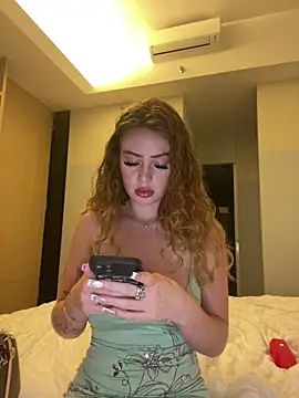 TwiceAsTempting online show from December 17, 2:10 pm