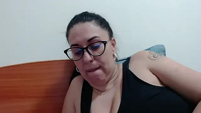 jollene online show from January 19, 2:46 pm