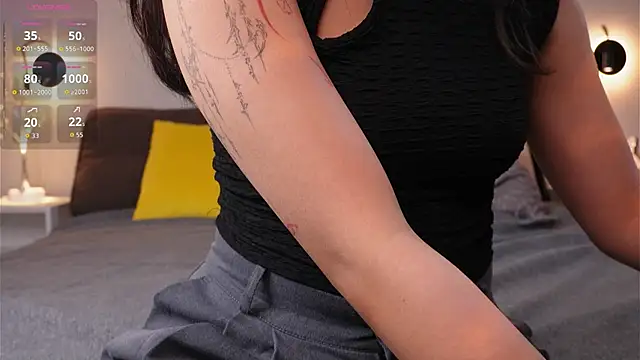 MoiraEger online show from November 24, 5:04 pm