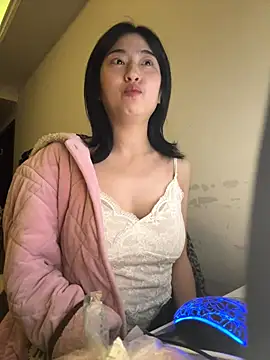 Olivia-l online show from November 13, 4:28 pm