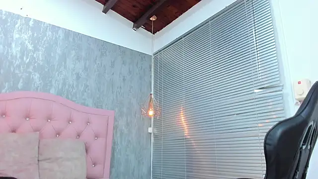 lissa jhonsoon online show from November 20, 4:02 am