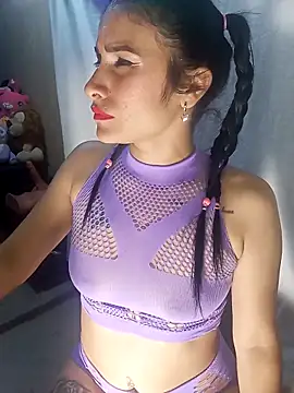 karinnahotdirty online show from March 25, 10:34 pm