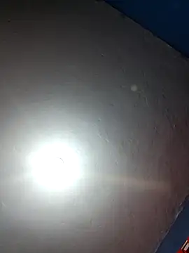 Hanna Kieran online show from December 3, 1:19 am