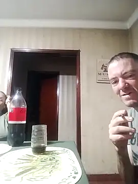 elpolaquin online show from February 9, 1:52 am