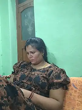 tamilaruvi online show from August 2, 5:27 pm