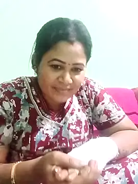 tamilaruvi online show from April 3, 6:28 pm