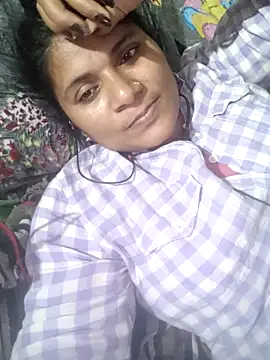 couple 71 online show from April 29, 6:49 am