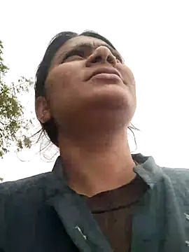 couple 71 online show from January 7, 6:28 am