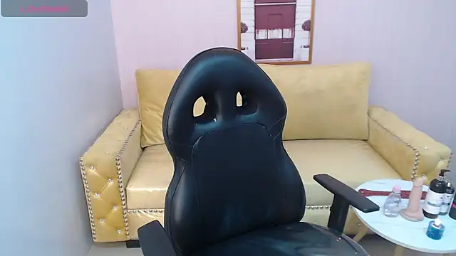 bellatrix ch online show from October 24, 4:36 pm