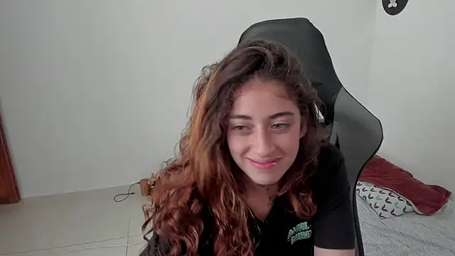 star shooting8 online show from February 4, 8:34 pm