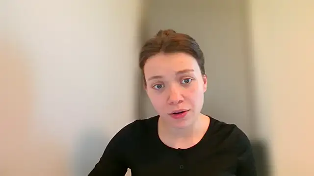 WonderAngela online show from April 11, 1:26 pm