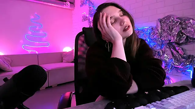 TessaMill online show from January 31, 7:11 pm