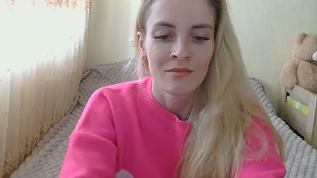 JayeTyler online show from April 28, 5:44 am