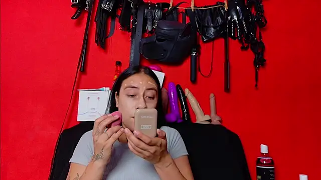 Dunnadan Bms online show from March 21, 8:47 pm