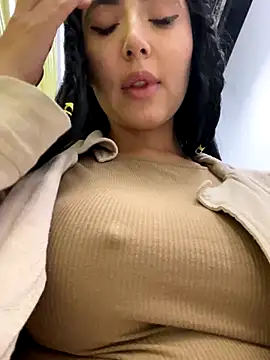 oh nina online show from September 11, 11:38 pm