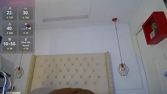 larandemon online show from November 18, 3:51 am