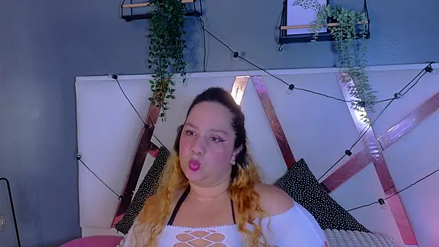 JenaCooper  online show from March 28, 2:55 am