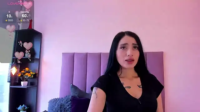 violet myerrs online show from April 7, 12:29 pm