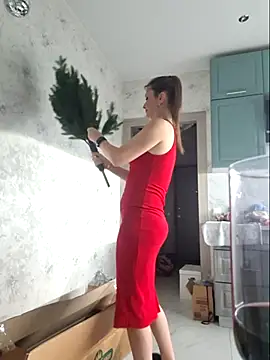 Isabe1 online show from December 18, 9:30 pm