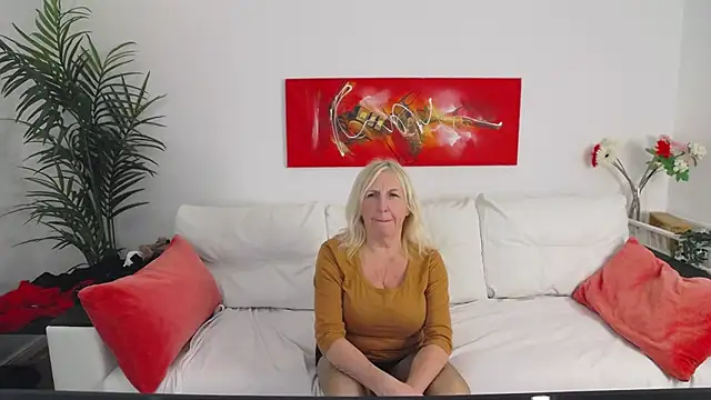 YourBustyBarbara online show from October 29, 5:04 pm