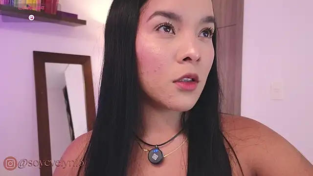 Evelyn  16 online show from September 9, 9:25 pm