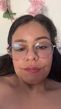 sweet shadil  online show from April 1, 12:28 pm