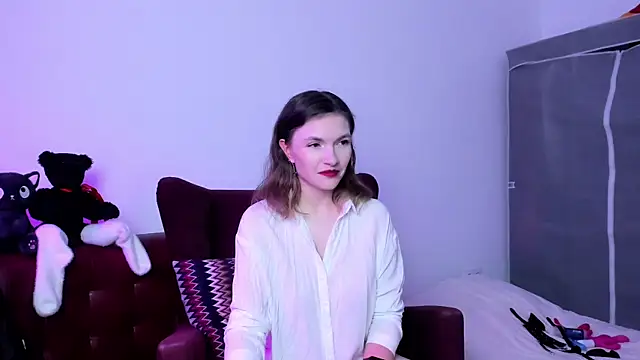 Snapshot of Katherine_Twilight chatting on September 19, 3:55 pm Katherine Twilight online show from September 19, 3:55 pm
