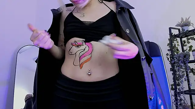 AuroraWrenfield online show from April 7, 4:58 am