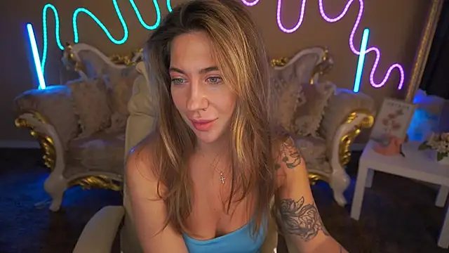 KateShanny online show from November 18, 6:36 am