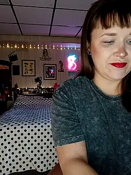 Snapshot of Ursulalane chatting on October 4, 6:01 pm Ursulalane online show from October 4, 6:01 pm