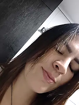 ImSophieFox online show from February 3, 6:22 am