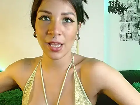 Snapshot of Chloe_paytone chatting on September 13, 3:31 pm Chloe paytone online show from September 13, 3:31 pm