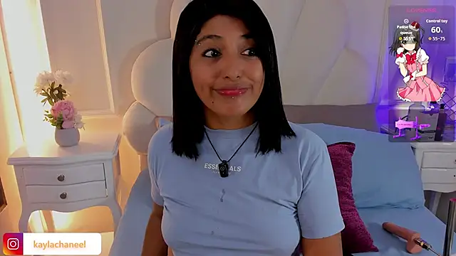 Kaylachannell online show from March 9, 3:53 am