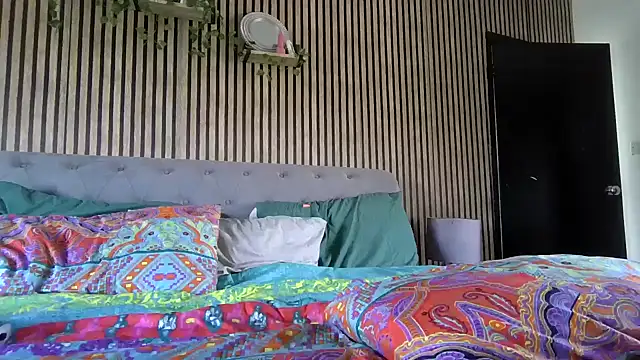 Snapshot of poppyinga1 chatting on September 10, 8:14 am poppyinga1 online show from September 10, 8:14 am