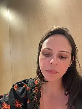 Lady LauraRose online show from February 4, 1:08 am