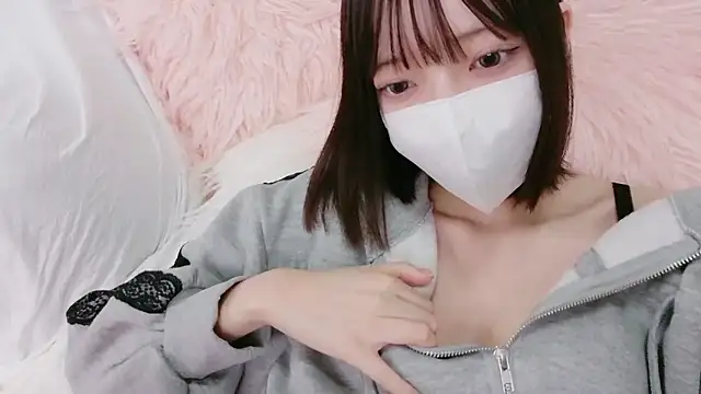 Azusa 128 online show from October 12, 7:55 am