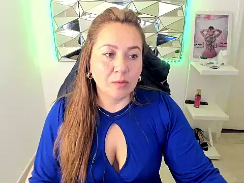 camixxx m online show from January 6, 5:38 pm