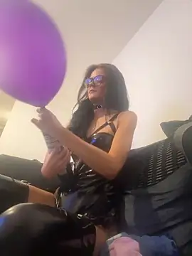 Cheryl555x online show from November 1, 3:54 am